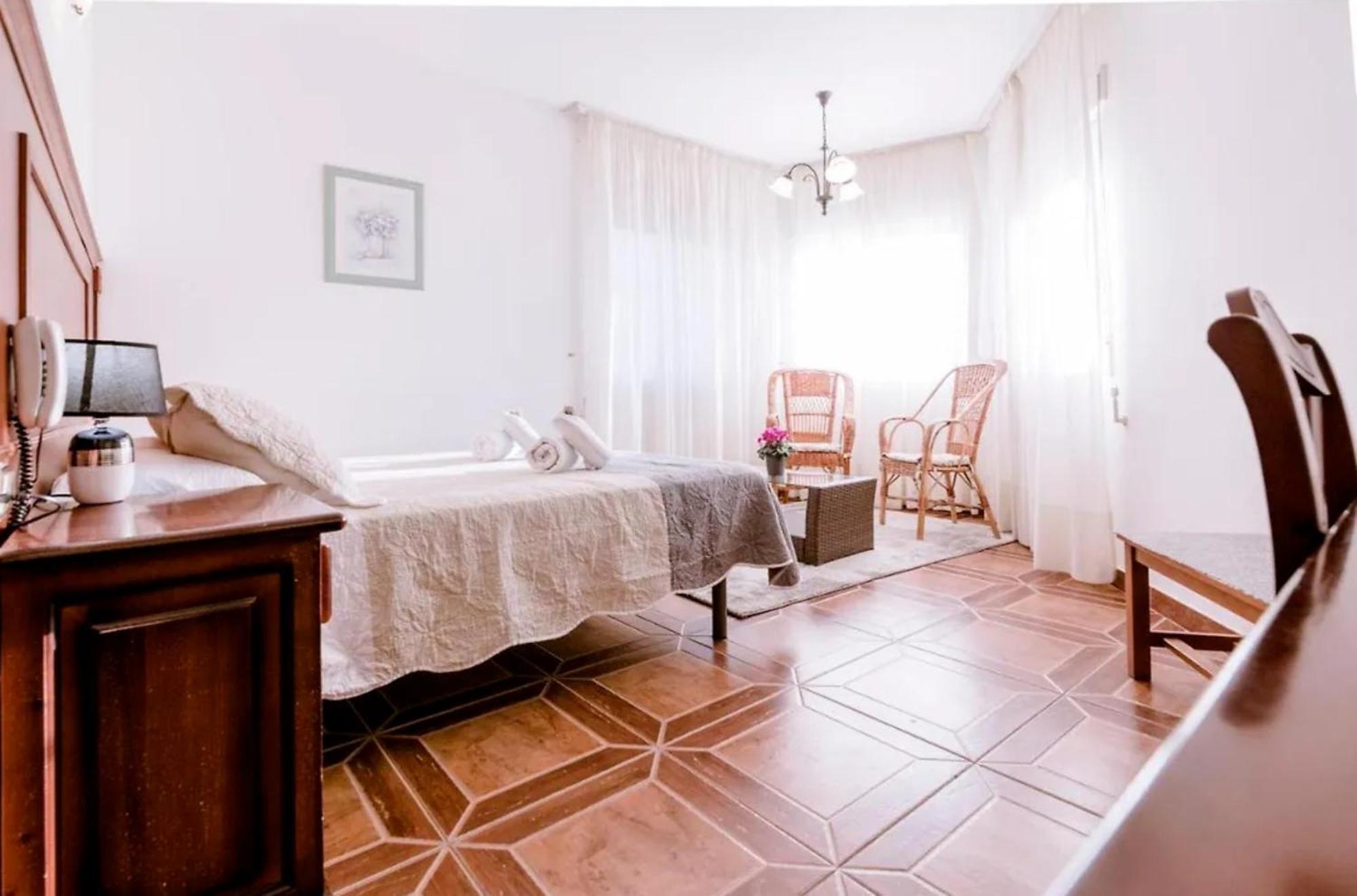 פליגרוס Hospedium Hotel Blu Fonseca מראה חיצוני תמונה