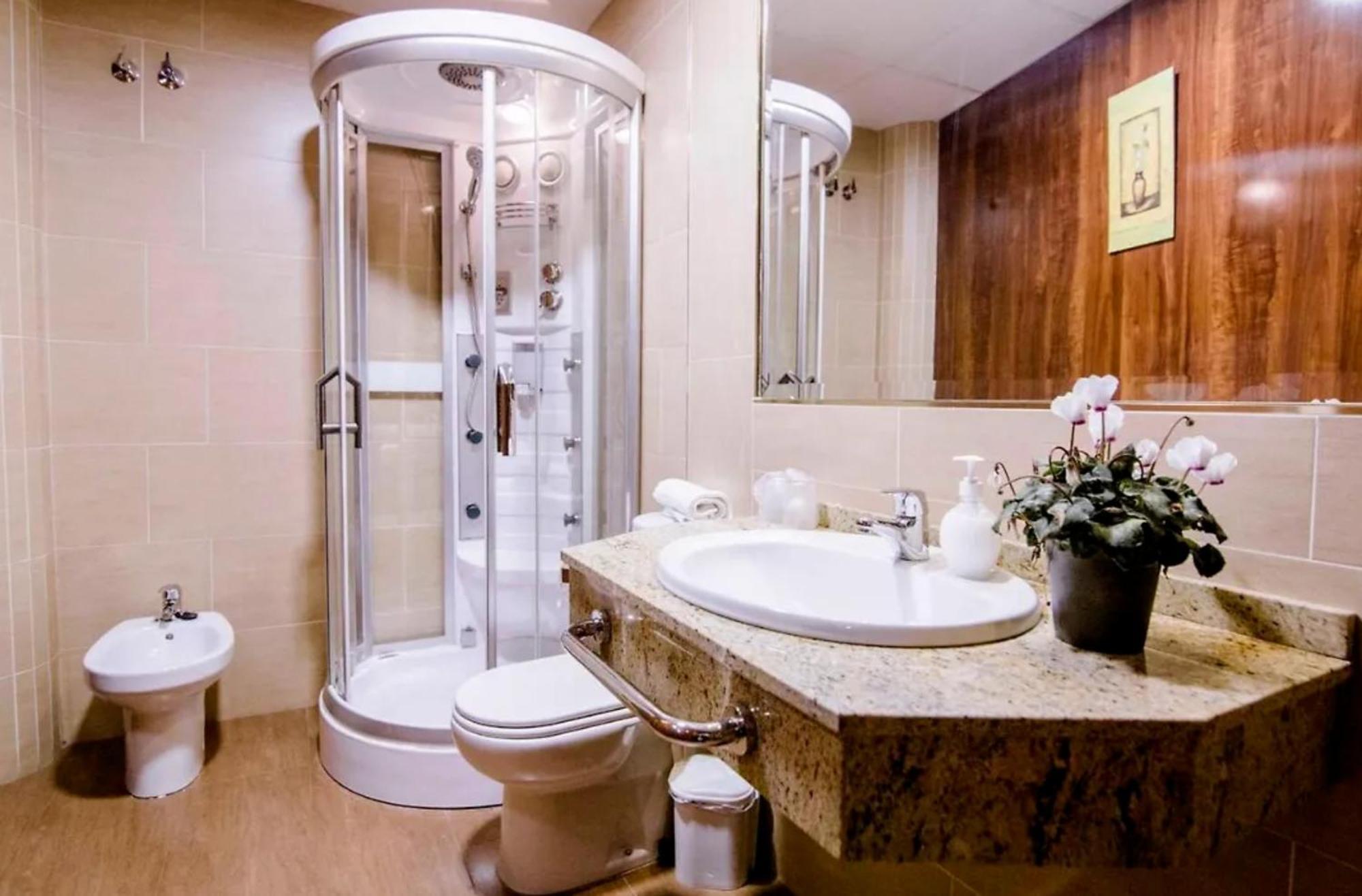 פליגרוס Hospedium Hotel Blu Fonseca מראה חיצוני תמונה